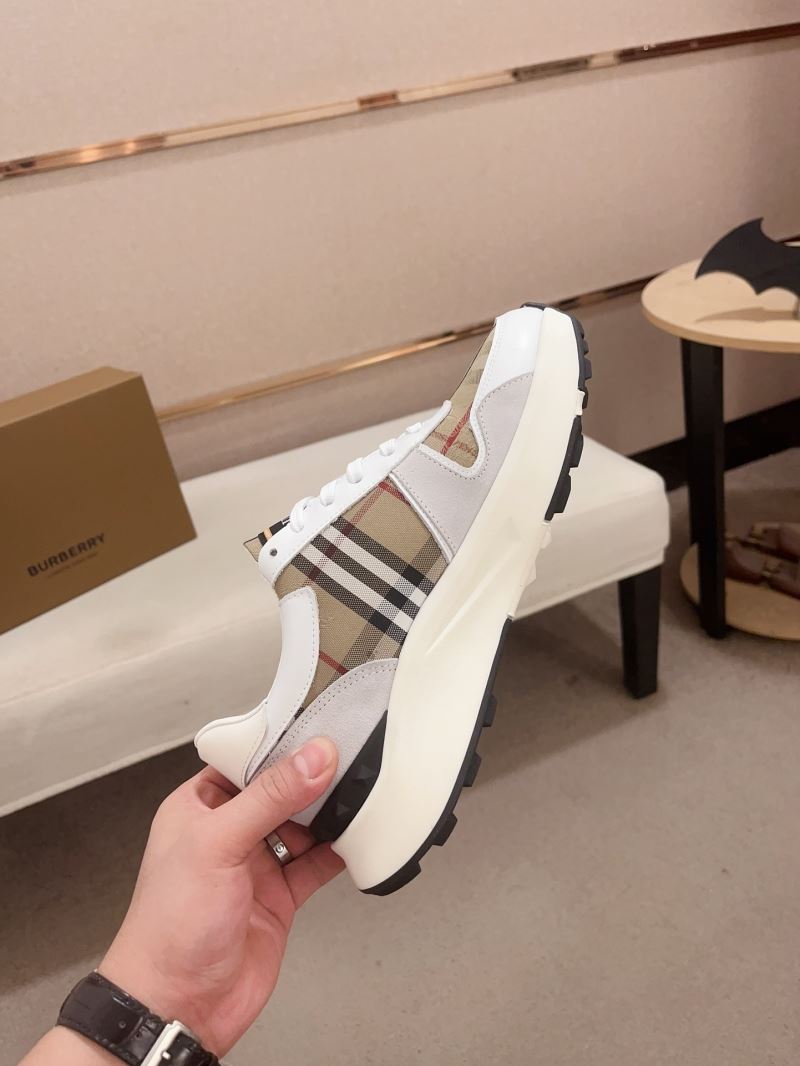 Burberry Low Shoes